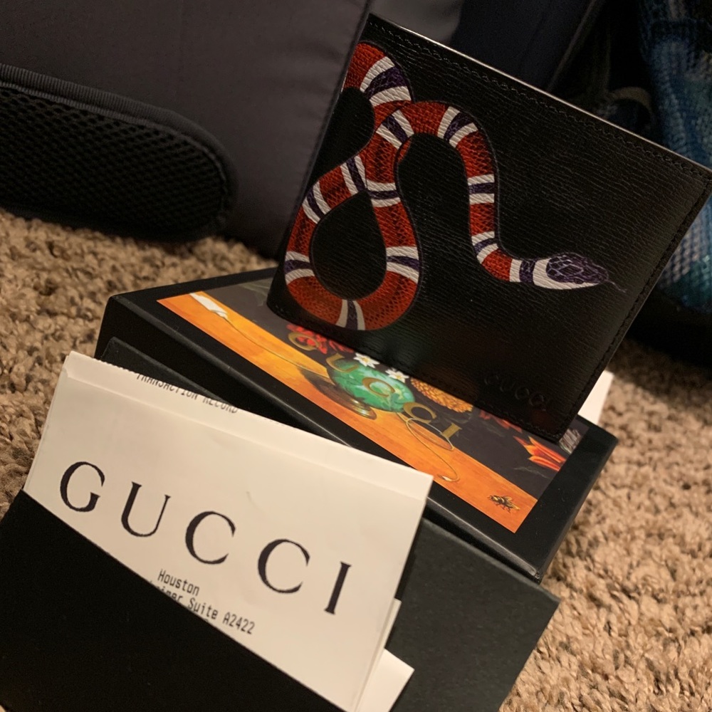 GUCCI KINGSNAKE PRINT LEATHER WALLET
